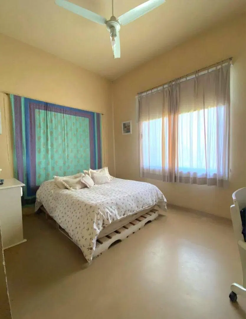 CASA EN VENTA EN PEHUAJÓ CON PILETA 5