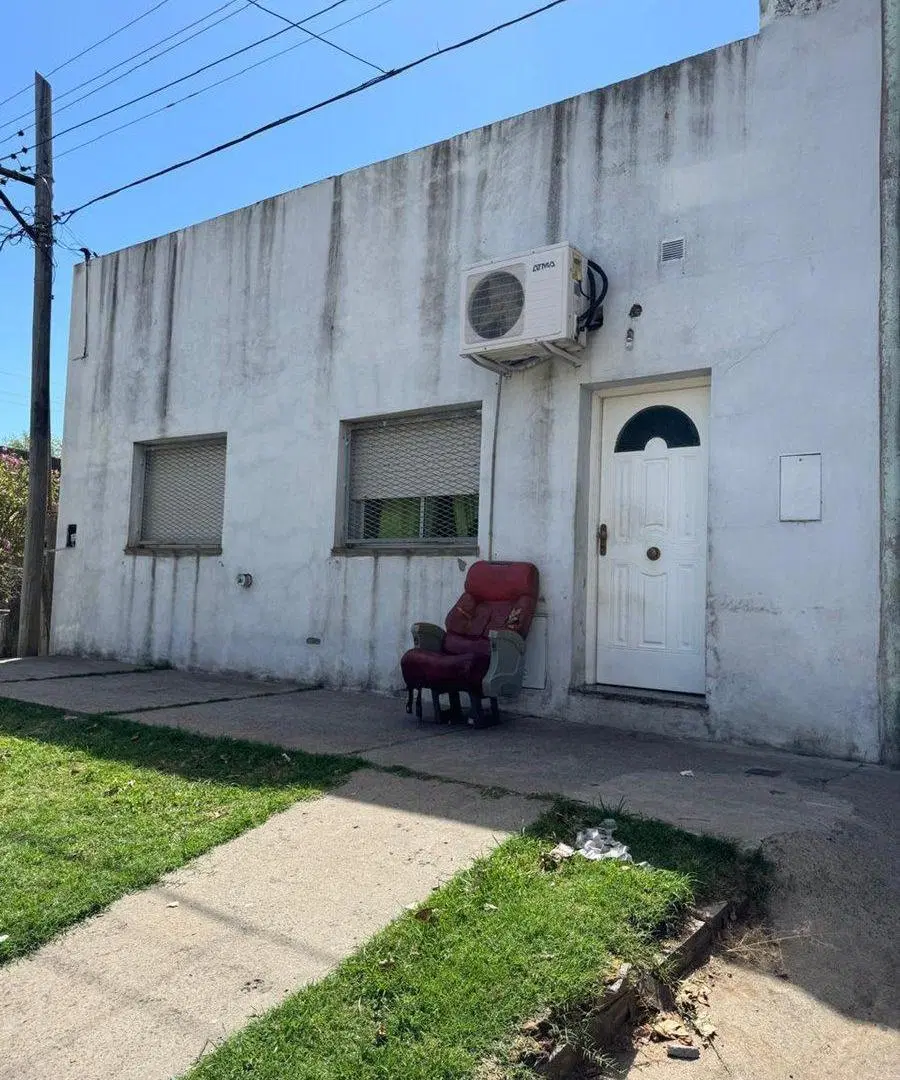 CASA EN VENTA EN JUNIN CON GALPON 2