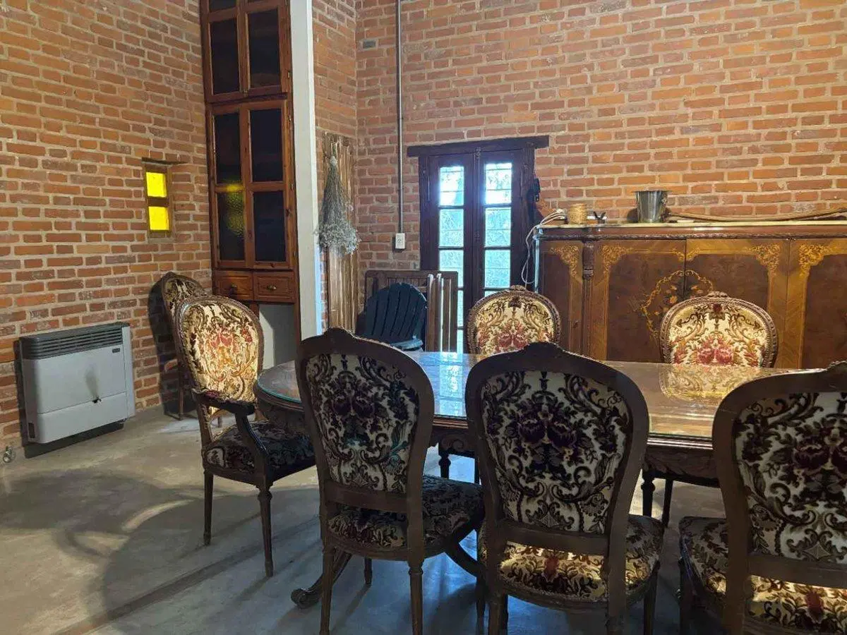 CASA QUINTA EN VENTA EN BRAGADO CON PILETA 3