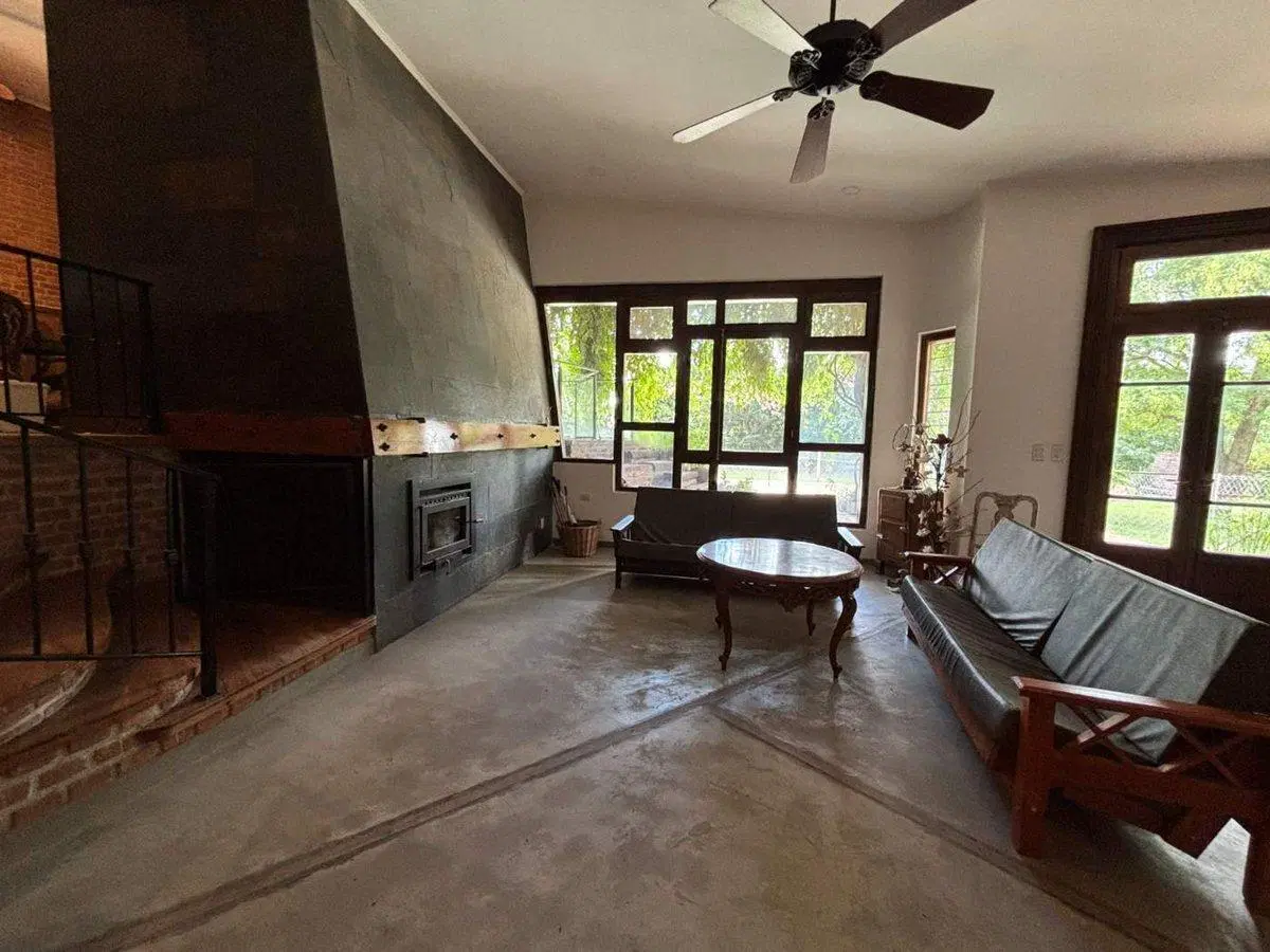 CASA QUINTA EN VENTA EN BRAGADO CON PILETA 5