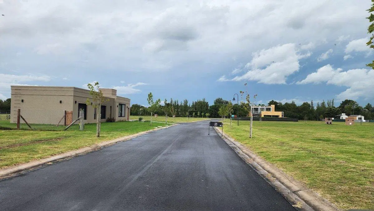 LOTE EN VENTA EN PERGAMINO 2