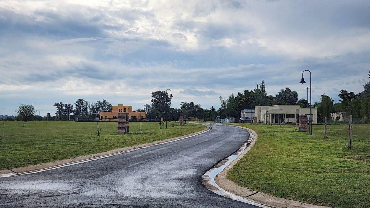 LOTE EN VENTA EN PERGAMINO
