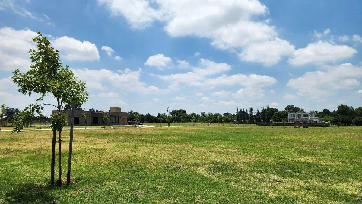 TERRENO EN VENTA EN AIRES DE PERGAMINO 3