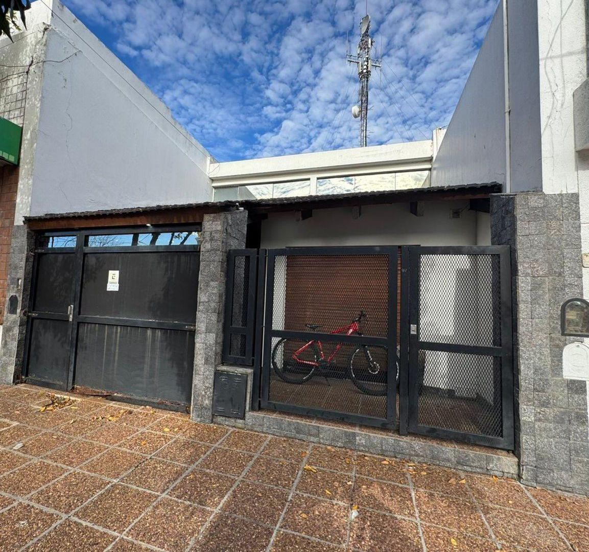 CASA EN VENTA EN LOS TOLDOS