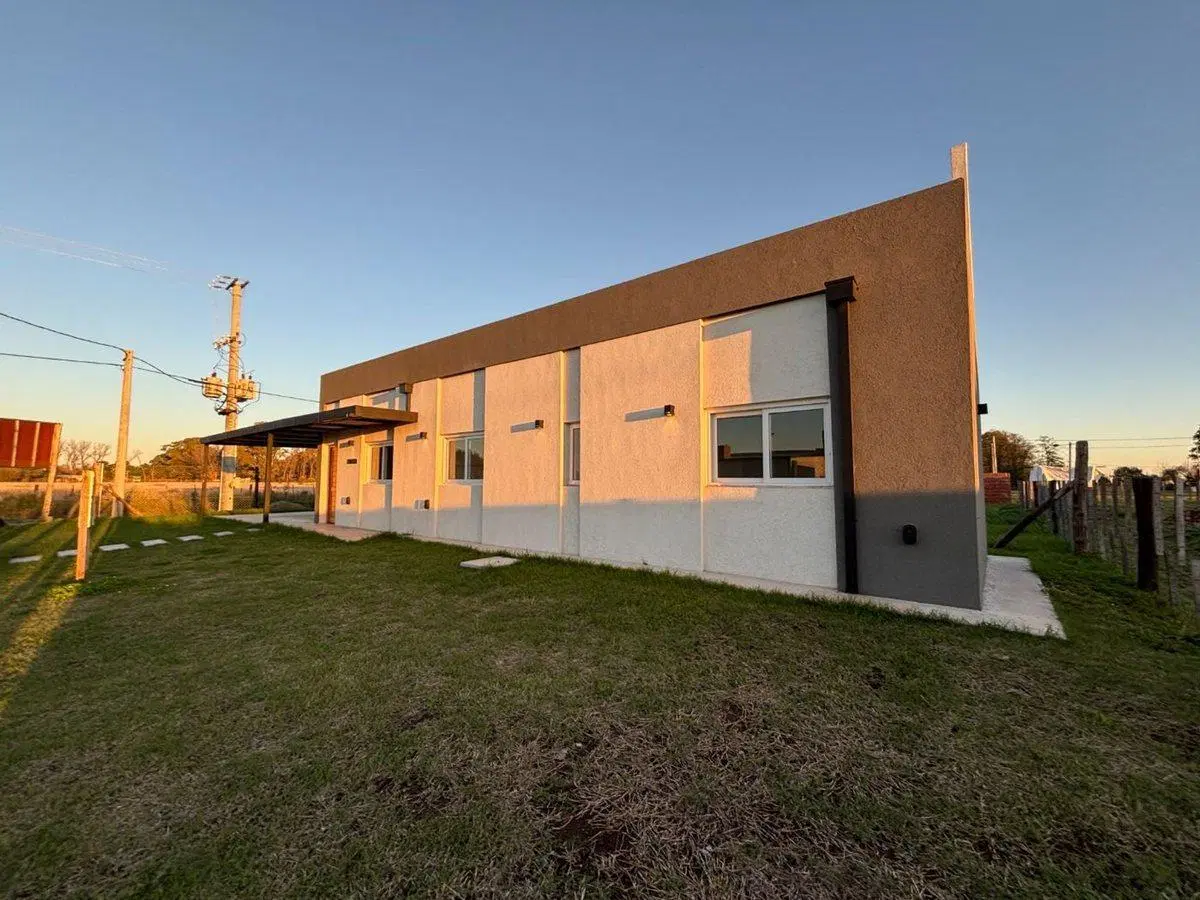 CASA EN VENTA EN BRAGADO A ESTRENAR 3
