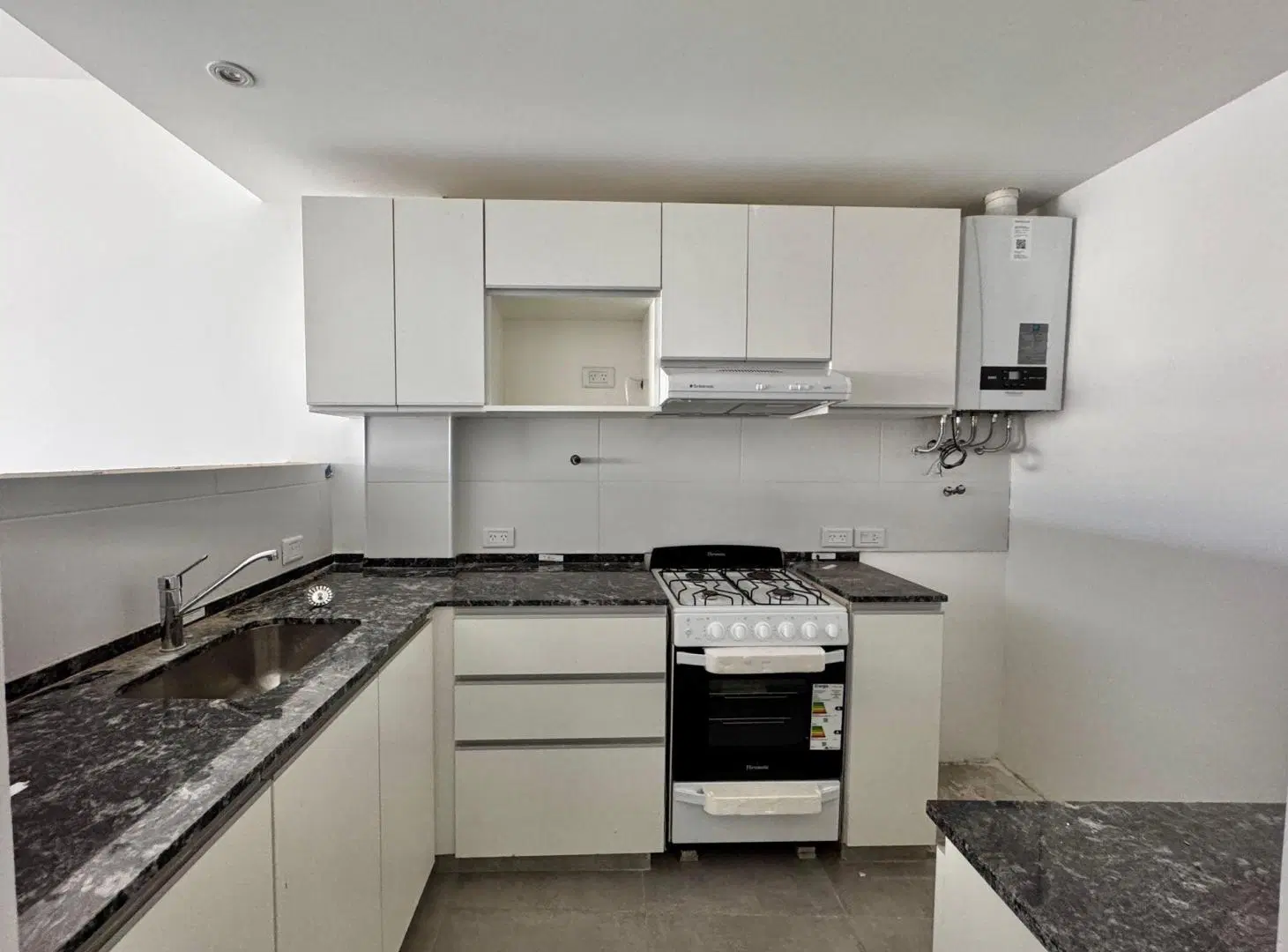 DEPARTAMENTO EN VENTA EN PERGAMINO CON TERRAZA 2