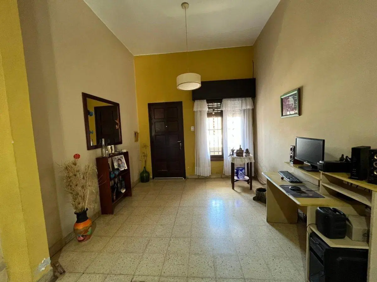 CASA EN VENTA EN PERGAMINO CON PATIO 5