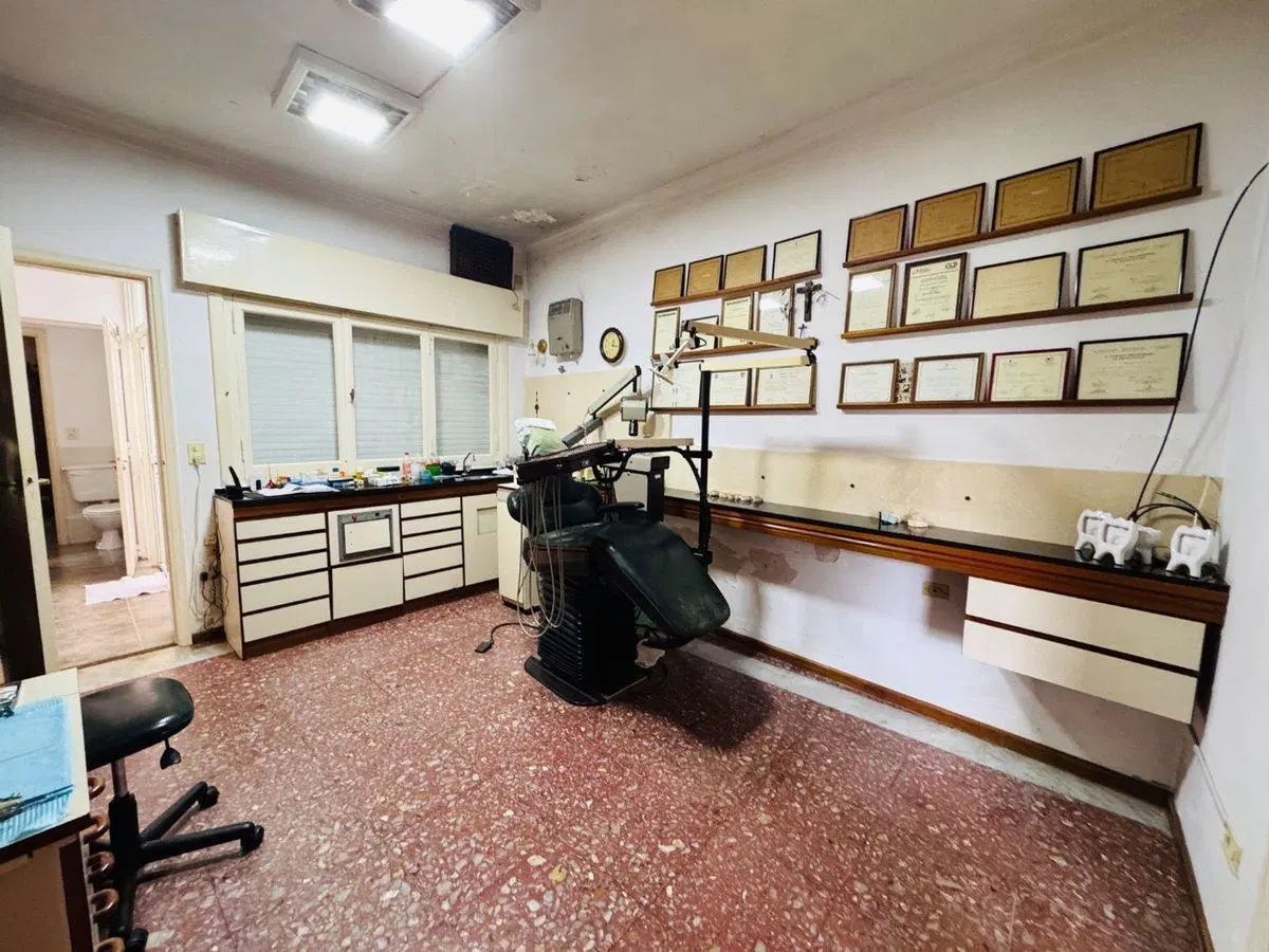 CASA EN VENTA EN PERGAMINO ZONA CENTRO 8