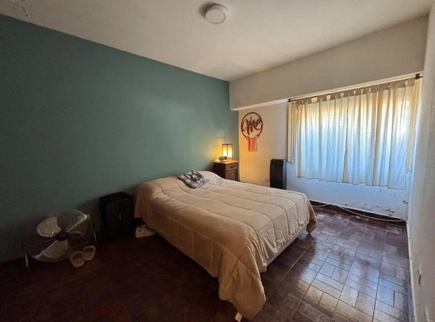 CASA EN VENTA EN BRAGADO ZONA CENTRICA CON PILETA 4