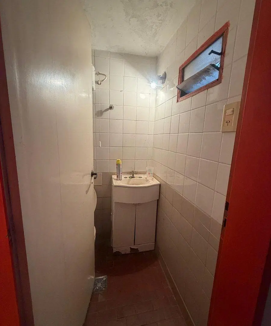LOCALES EN VENTA EN PEHUAJO CON DEPARTAMENTO 5