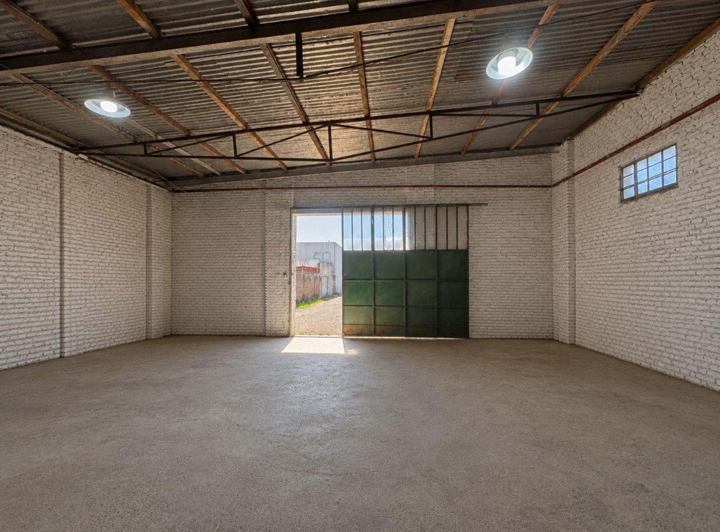 GALPON Y COCHERAS EN VENTA EN PERGAMINO