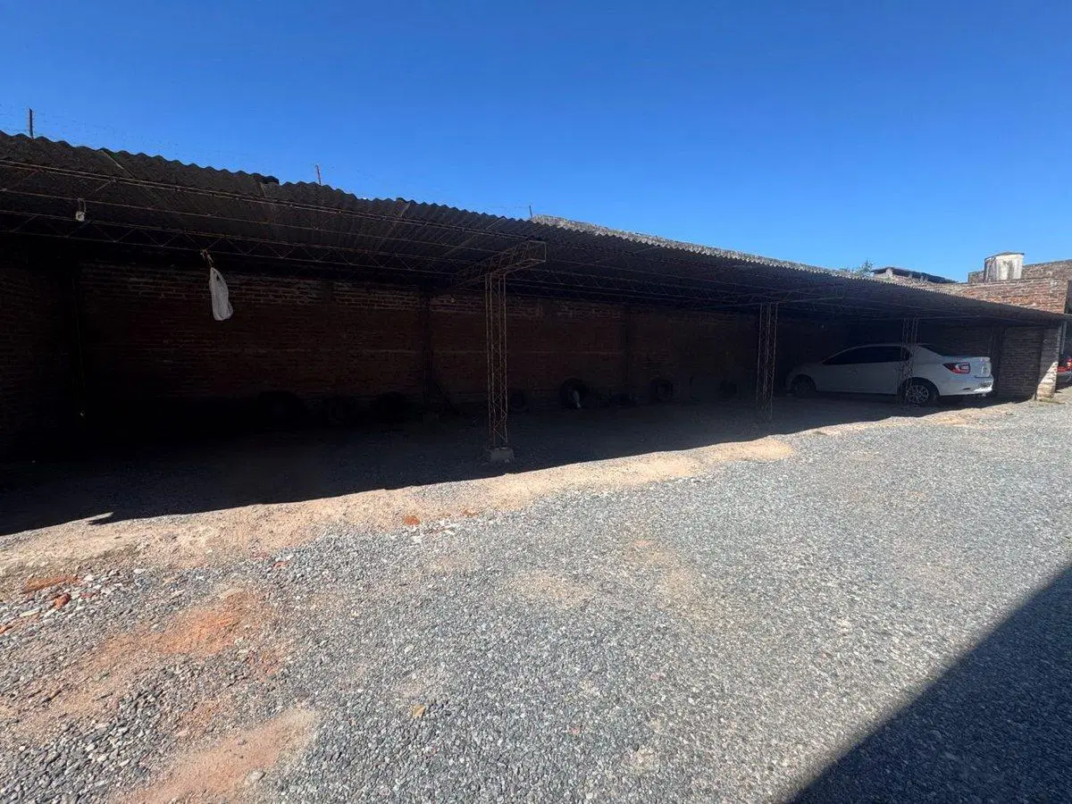 GALPON Y COCHERAS EN VENTA EN PERGAMINO 2