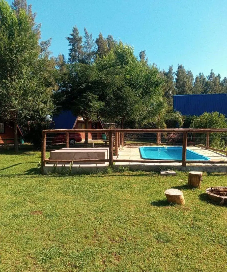 CABAÑA EN VENTA EN SAN PEDRO CON PILETA Y QUINCHO 2