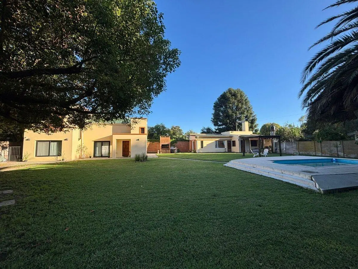 CASA QUINTA EN VENTA EN PEHUAJÓ 4
