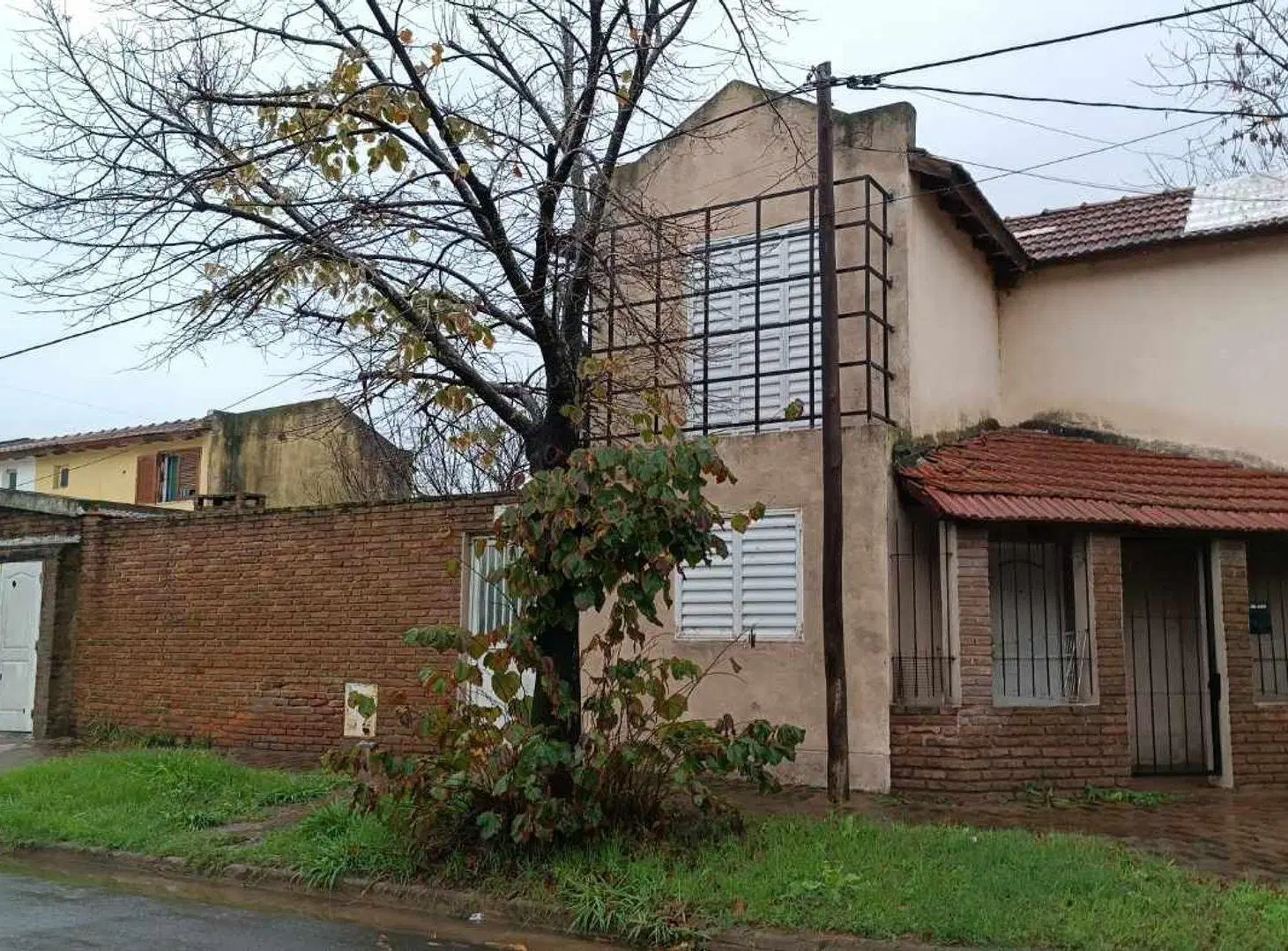 CASA DUPLEX EN VENTA PERGAMINO CON GARAGE Y PATIO 4