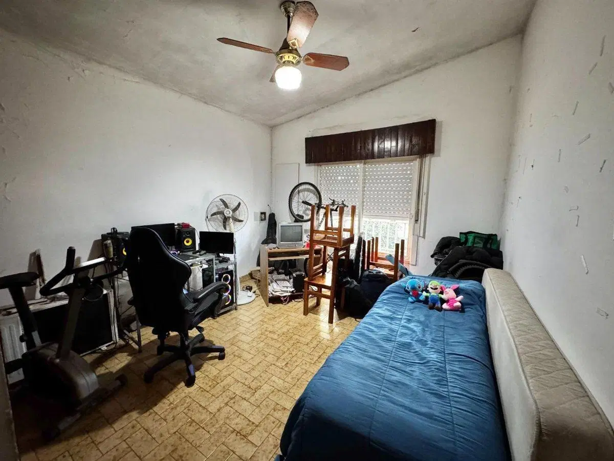 GALPON Y CASA VENTA EN PERGAMINO 4