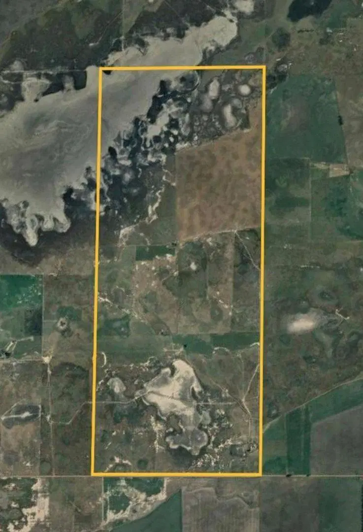 CAMPO EN VENTA EN CARLOS TEJEDOR 3