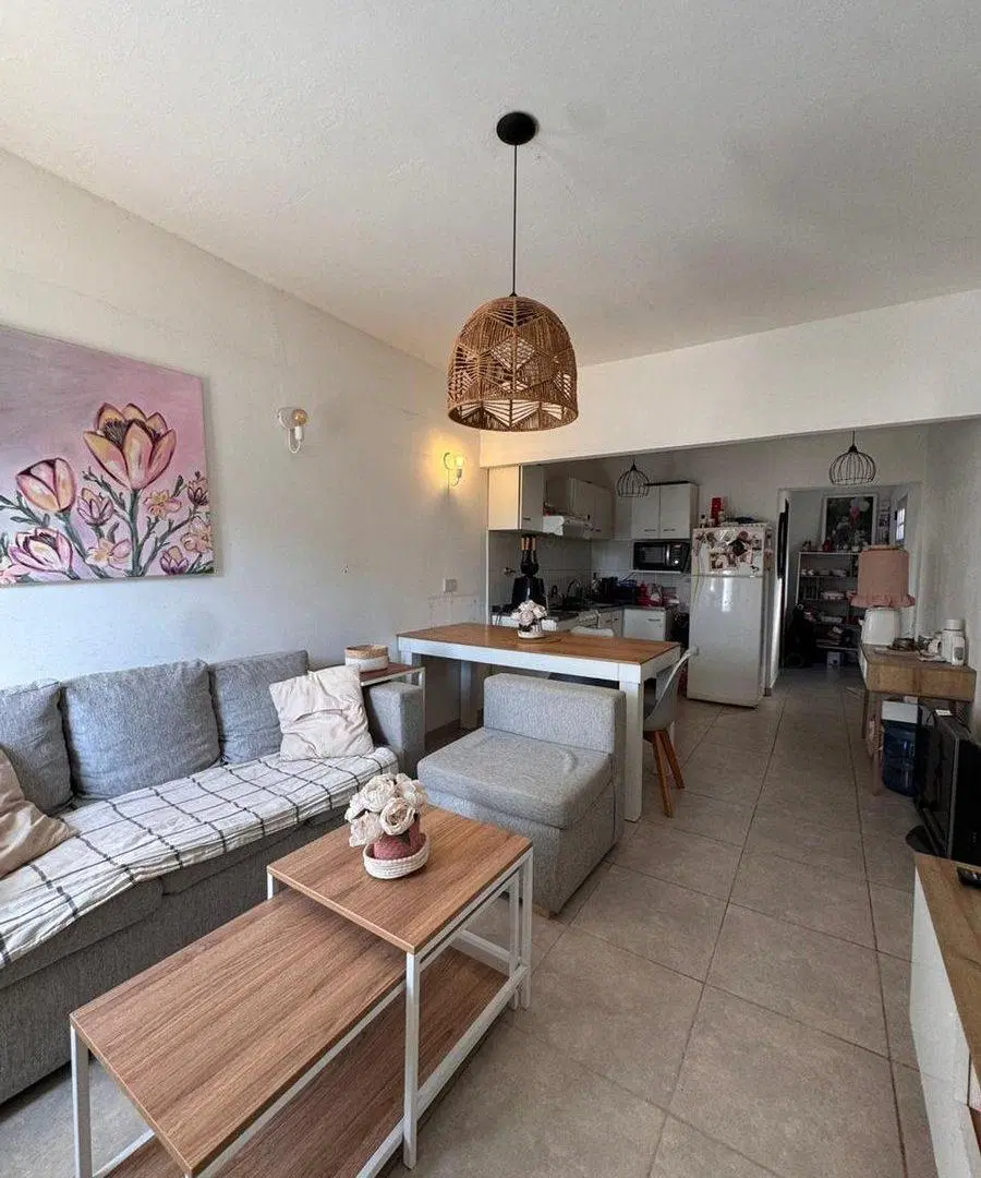 CASA EN VENTA EN PEHUAJO CON PATIO 2