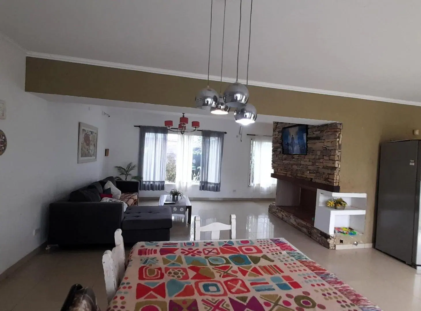 SE VENDE CASA EN PERGAMINO CON PILETA 5