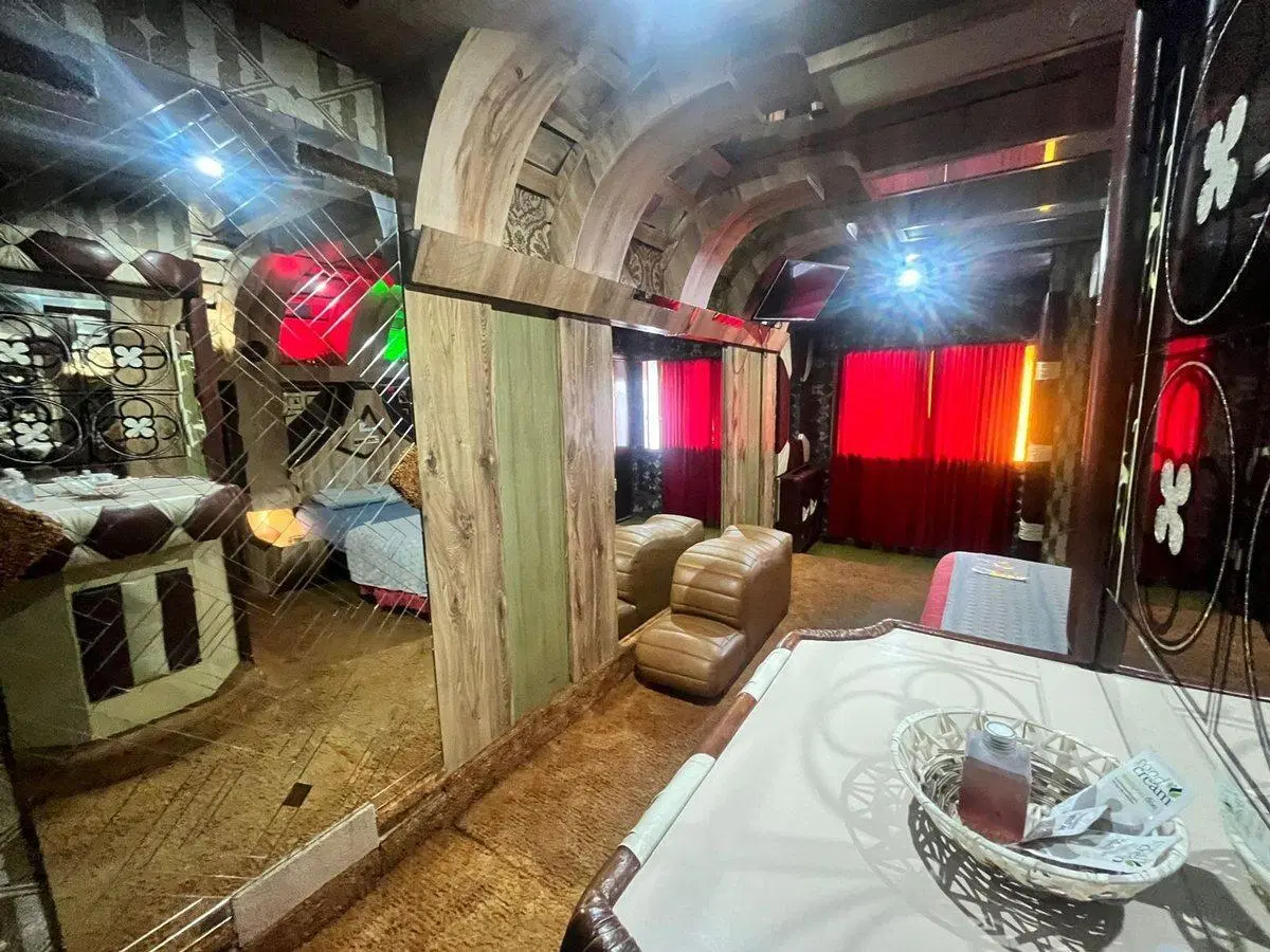 HOTEL EN VENTA EN CHACABUCO 4
