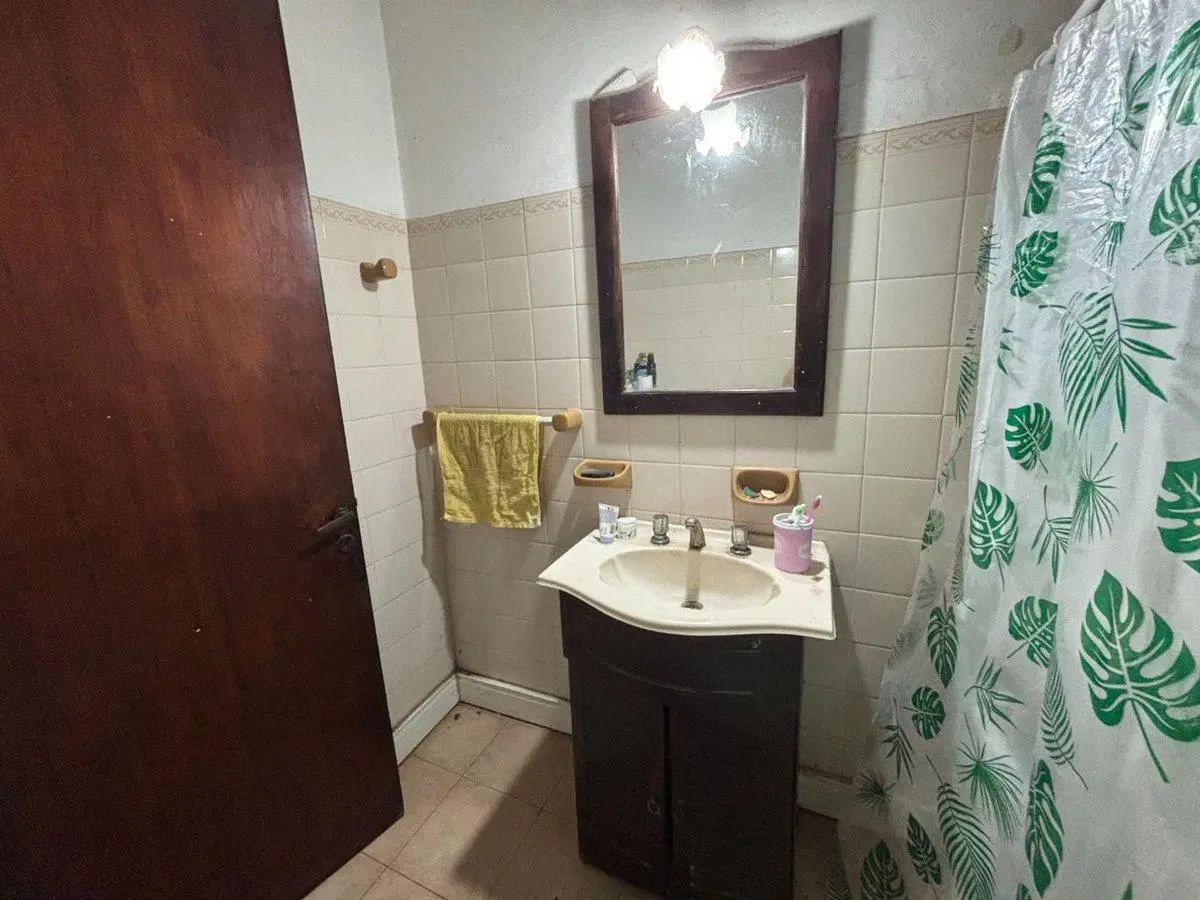 CASA EN VENTA EN BRAGADO CON PILETA 4