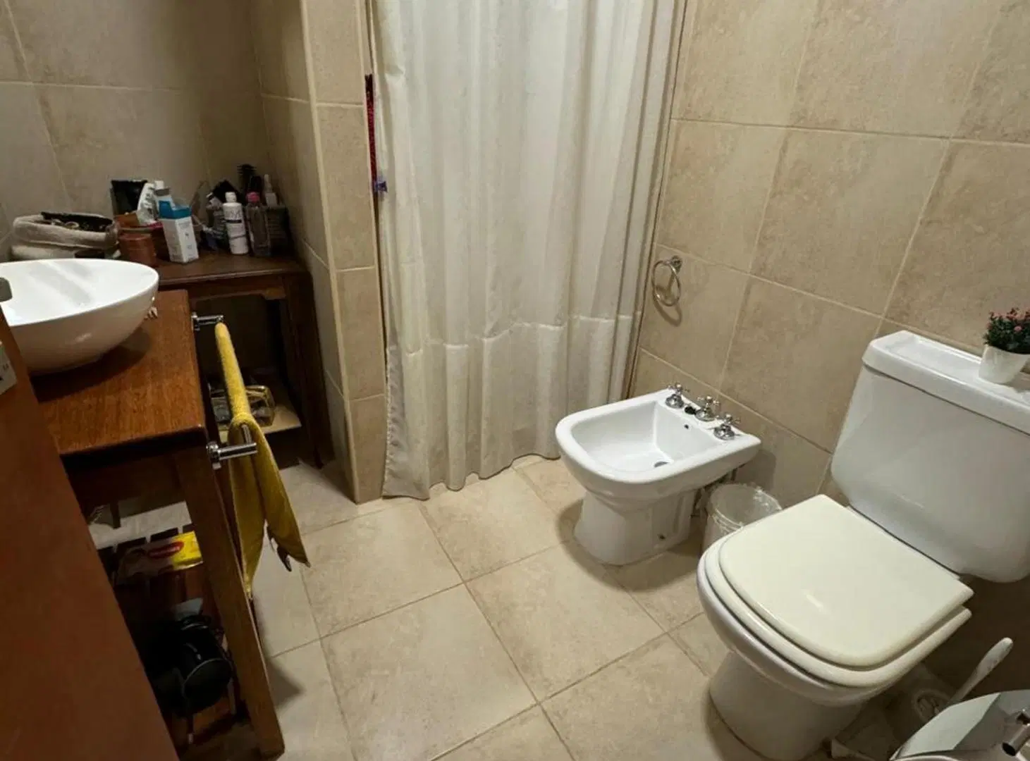 CASA EN VENTA EN PERGAMINO CON PILETA 4