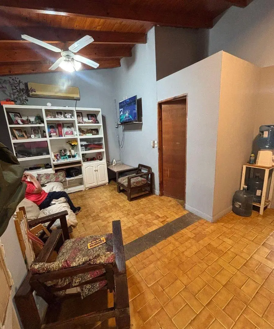 CASAS EN VENTA EN PERGAMINO CON PATIO Y COCHERA 5
