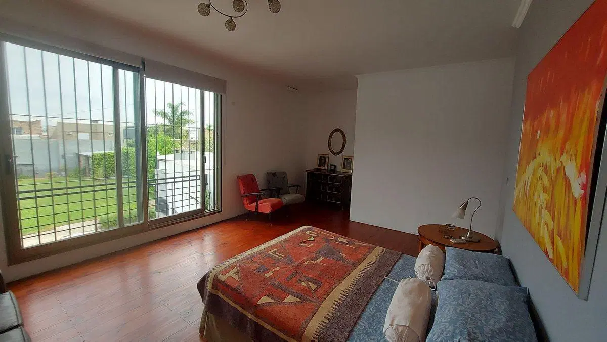 CASA EN VENTA EN ARRECIFES 2