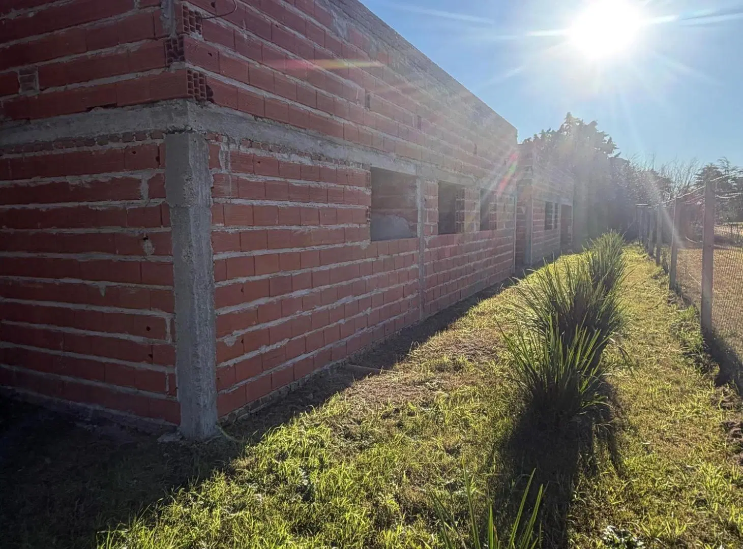 CASA EN VENTA EN PEHUAJÓ EN CONSTRUCCIÓN 3