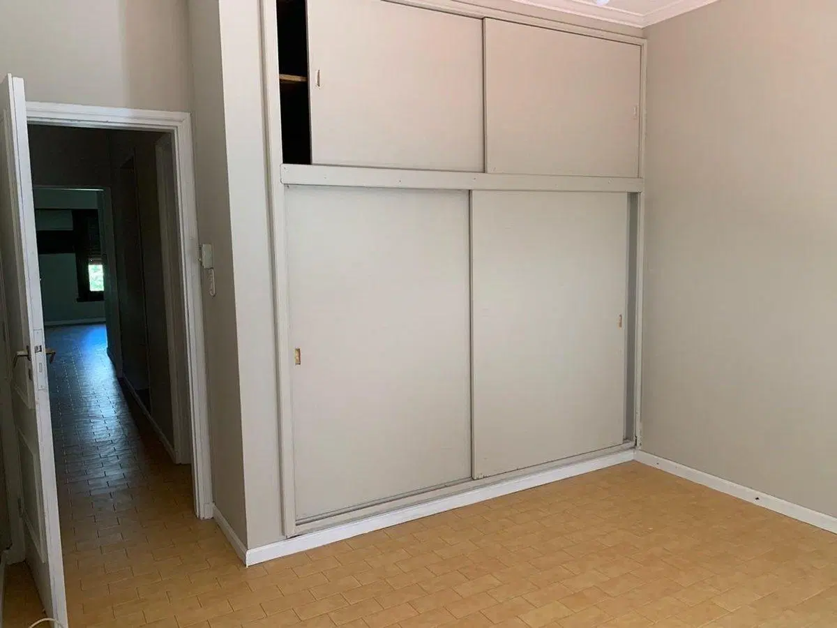 CASA EN VENTA EN PEHUAJÓ CON PILETA 3