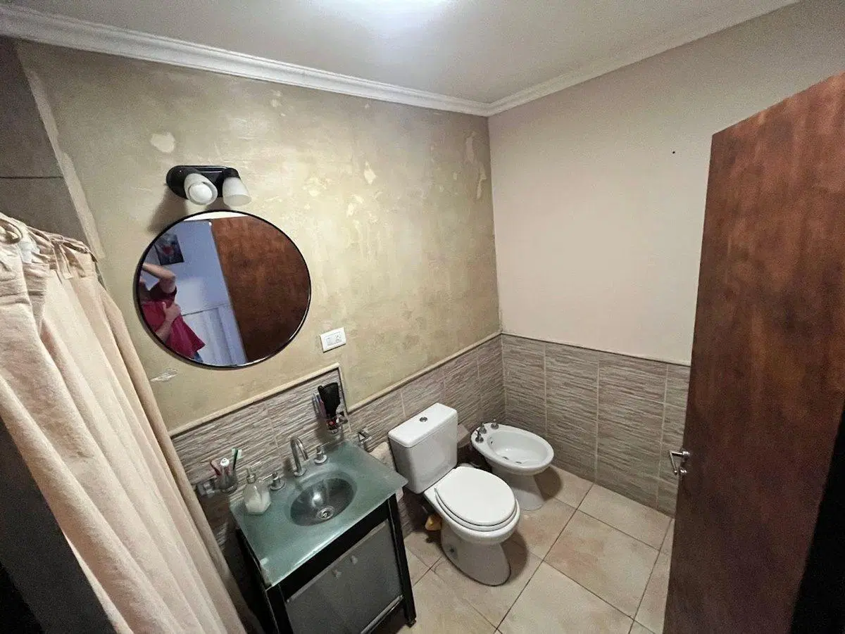 CASA EN VENTA EN PERGAMINO CON PATIO Y GALPON 5