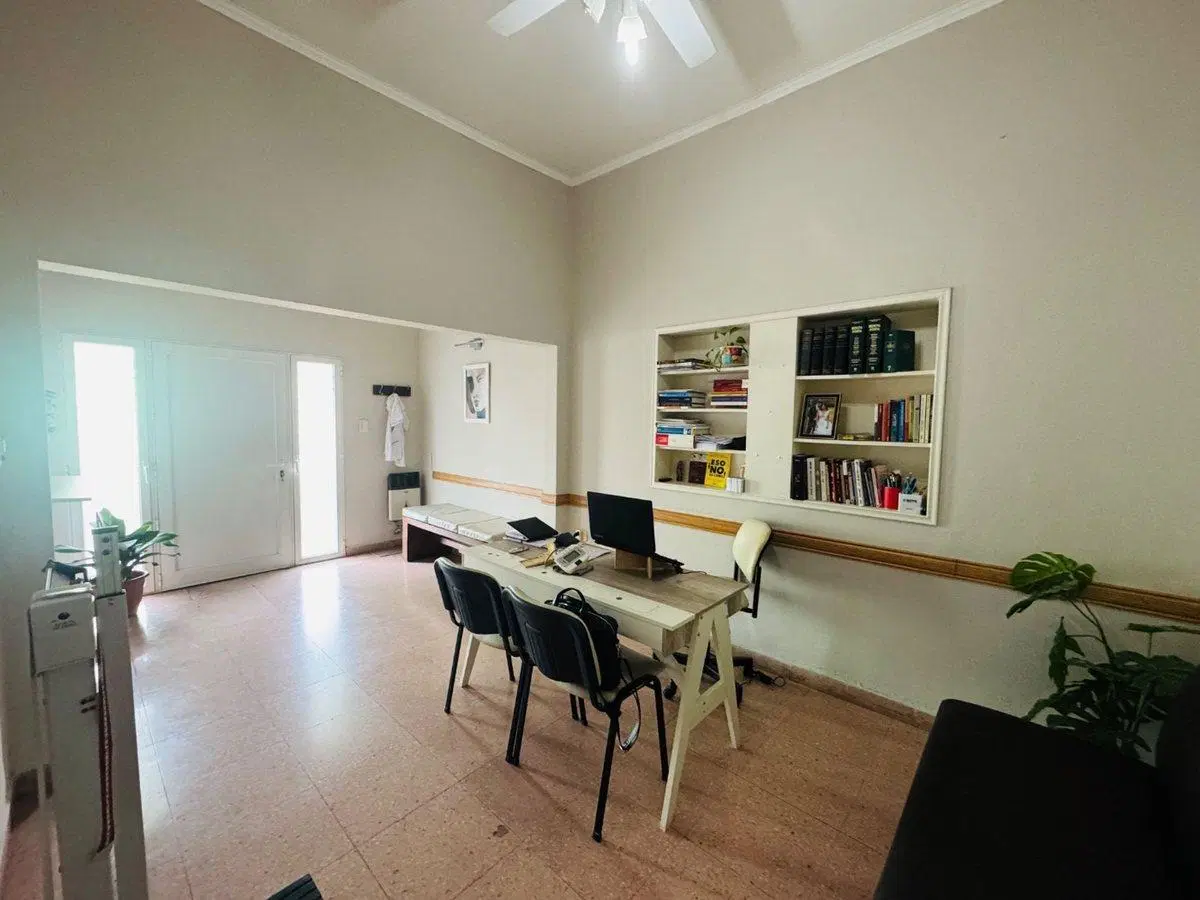 CASA EN VENTA EN PERGAMINO 8
