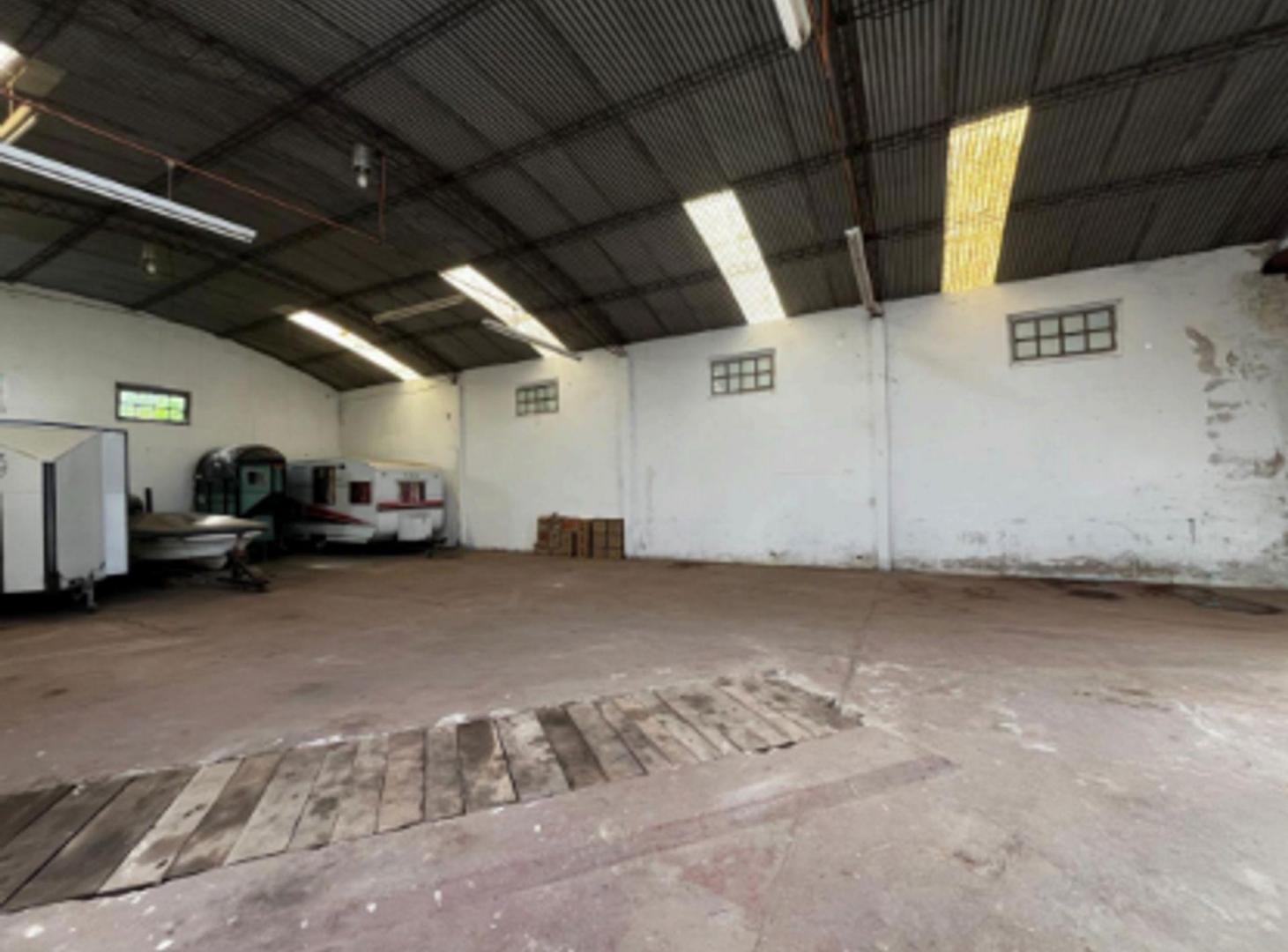Foto de GALPÓN EN VENTA EN LINCOLN, imagen 2