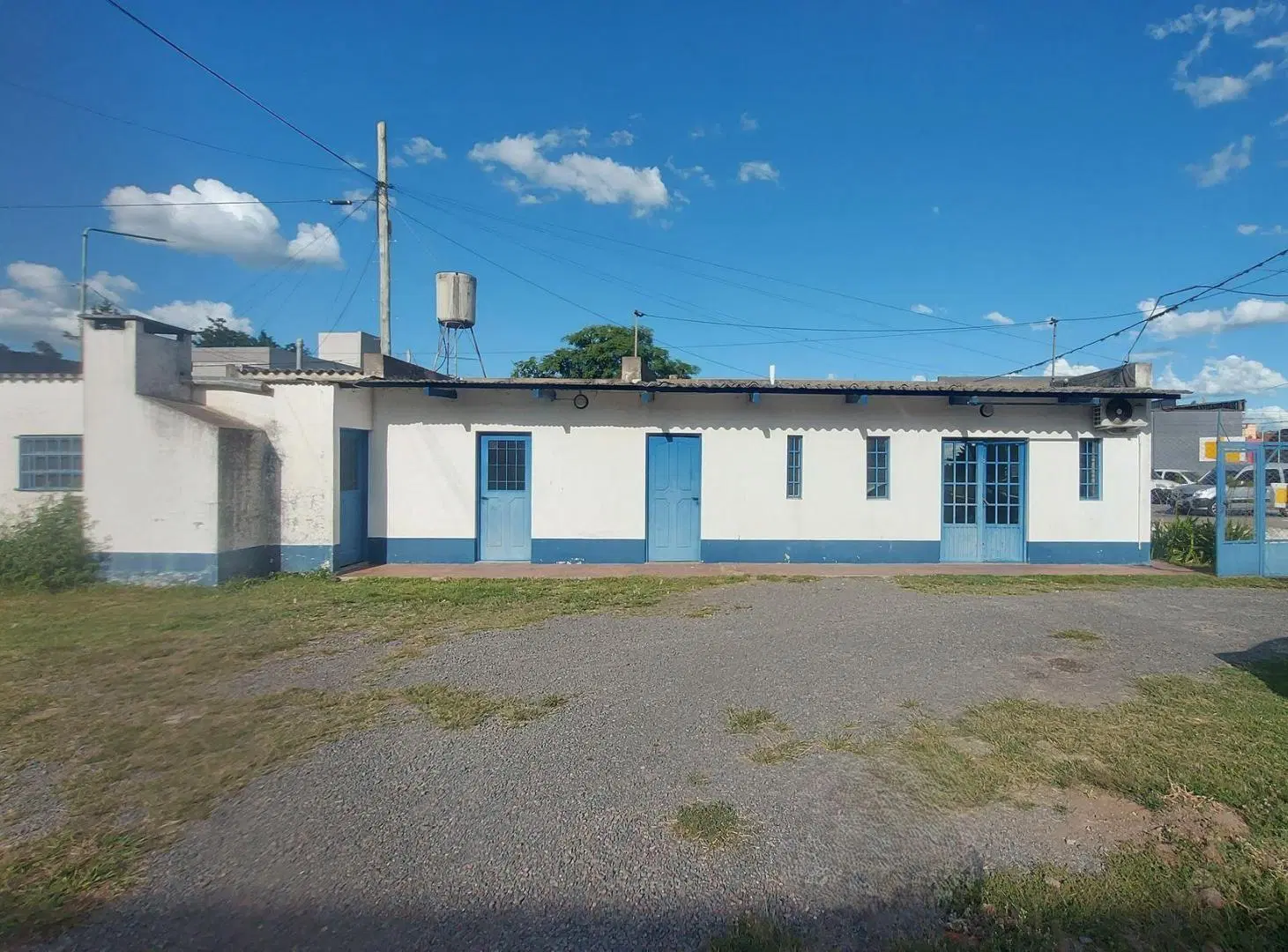 GALPÓN COMERCIAL EN VENTA EN ARRECIFES 4
