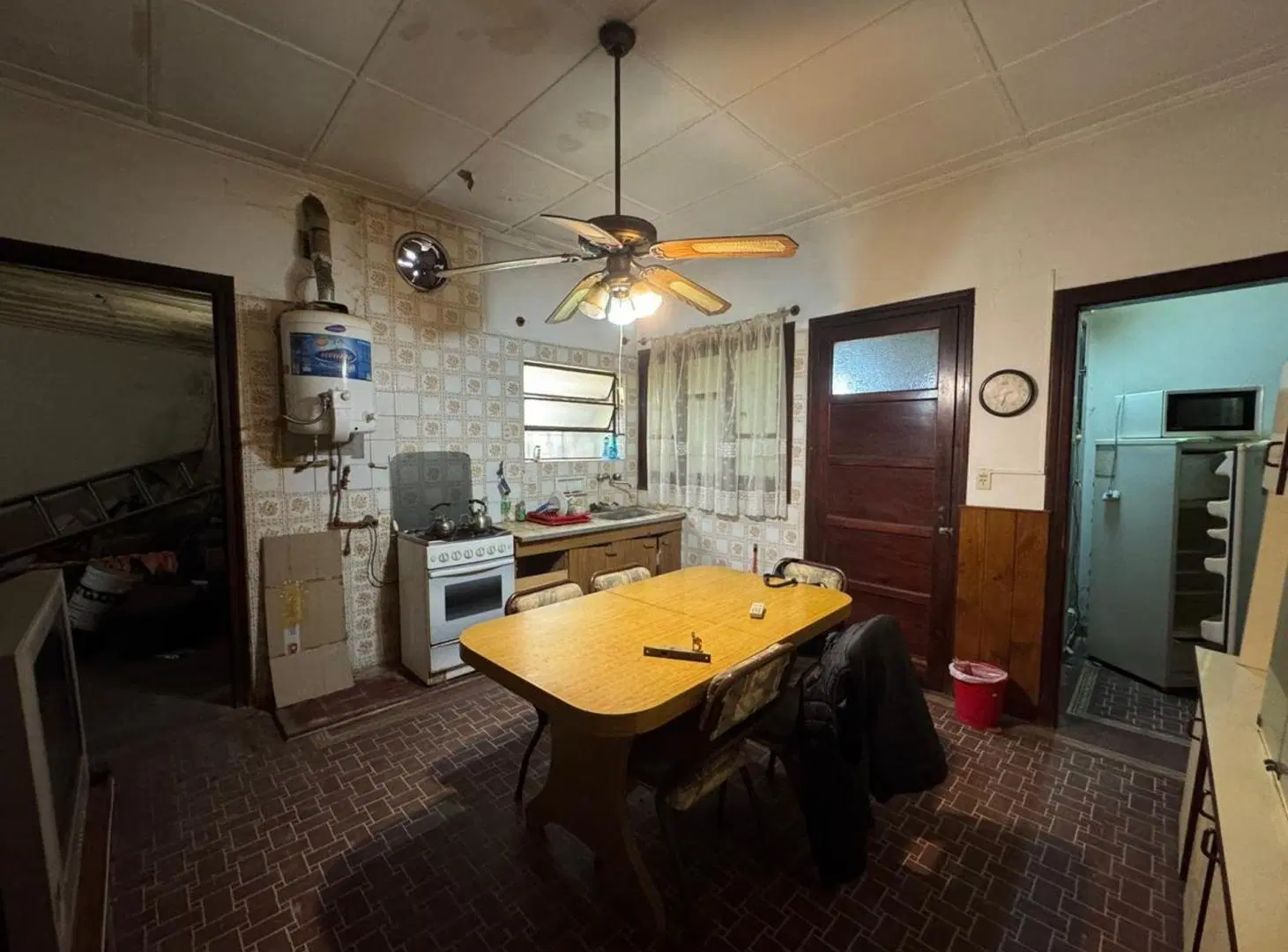 CASA EN VENTA EN LINCOLN 8