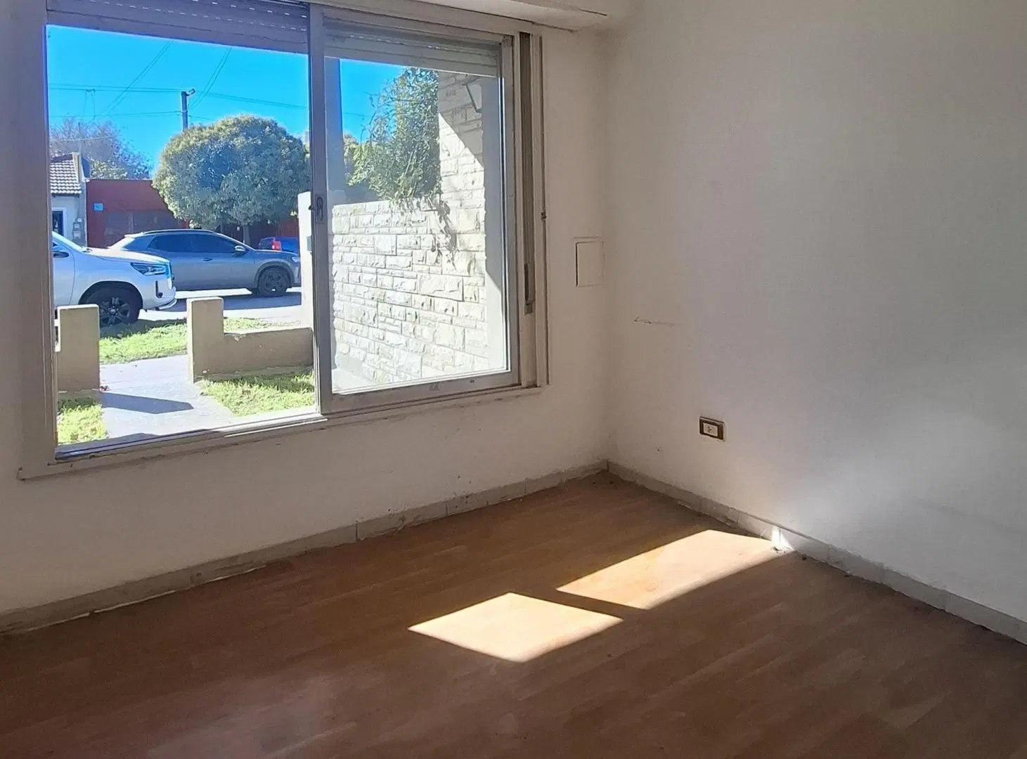 CASA EN VENTA EN PEHUAJO 5
