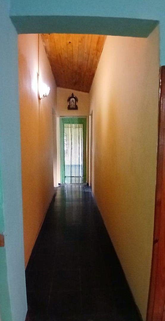 Foto de CASA QUINTA EN VENTA EN ROJAS CON PILETA, imagen 3