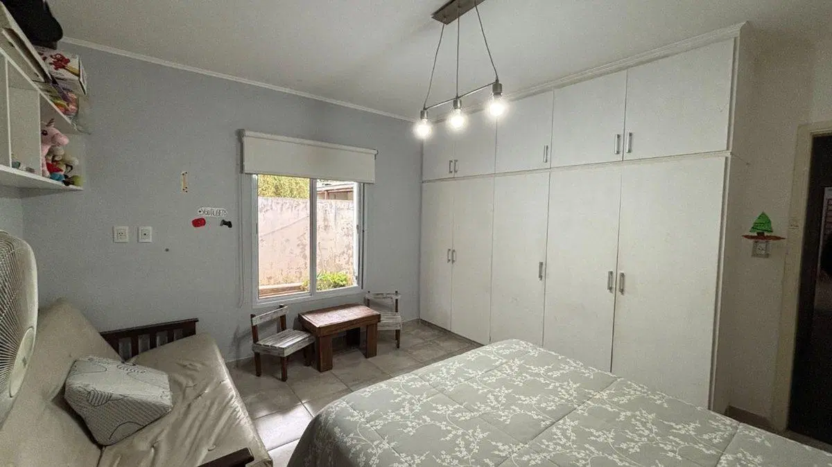 CASA EN VENTA EN BRAGADO CON PILETA 3