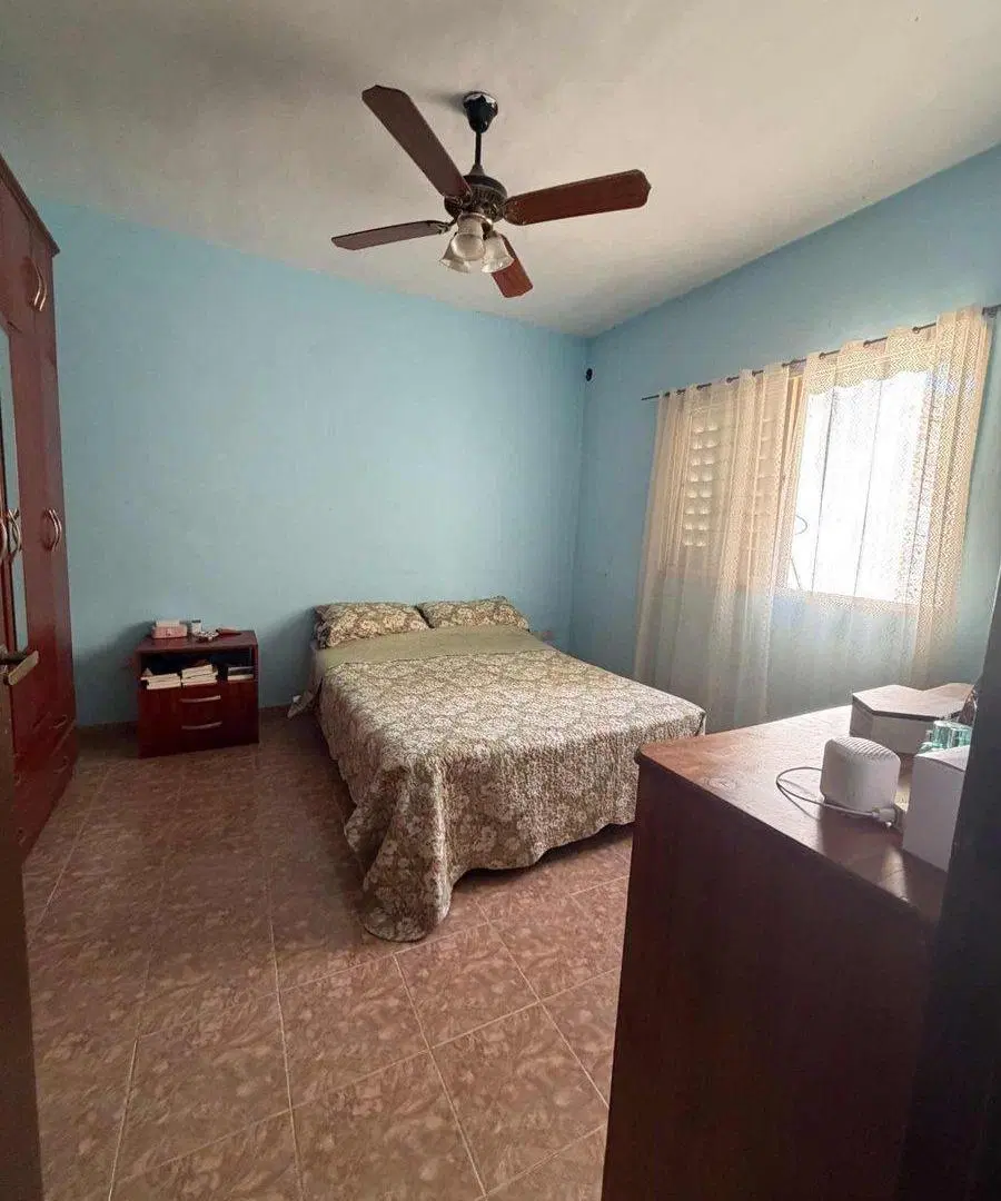 CASA EN VENTA EN PERGAMINO CON PATIO 8