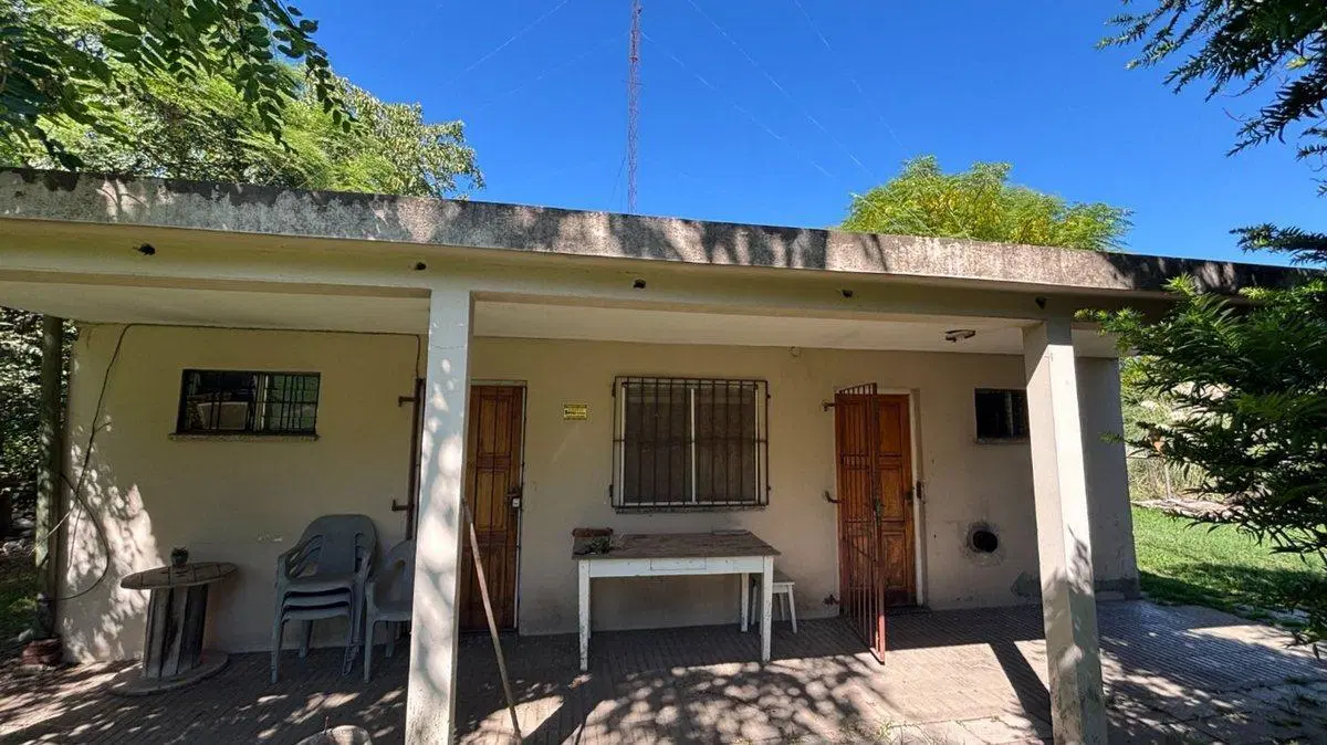 CASA EN VENTA EN BRAGADO 5