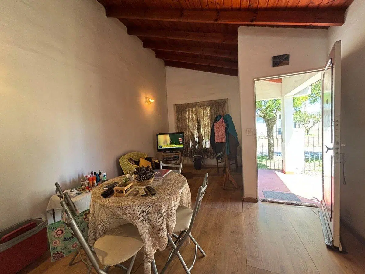 CASA EN VENTA EN BRAGADO 8
