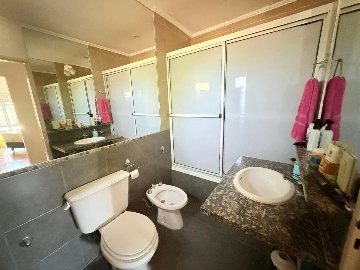 CASA EN VENTA EN PERGAMINO 8