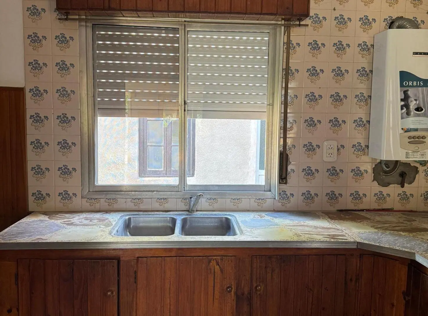 CASA EN VENTA EN FRANCISCO MADERO, PEHUAJO 4