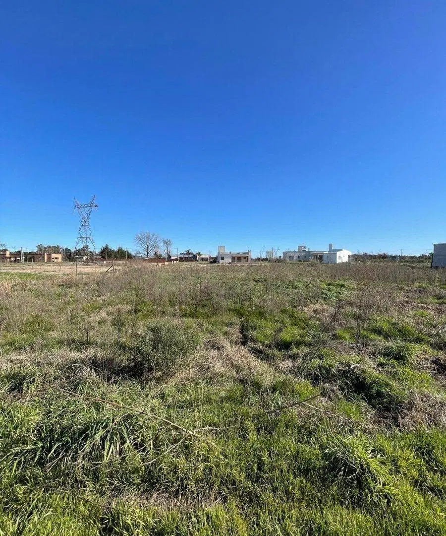 TERRENO EN VENTA EN BRAGADO, BARRIO LAS LILAS 2