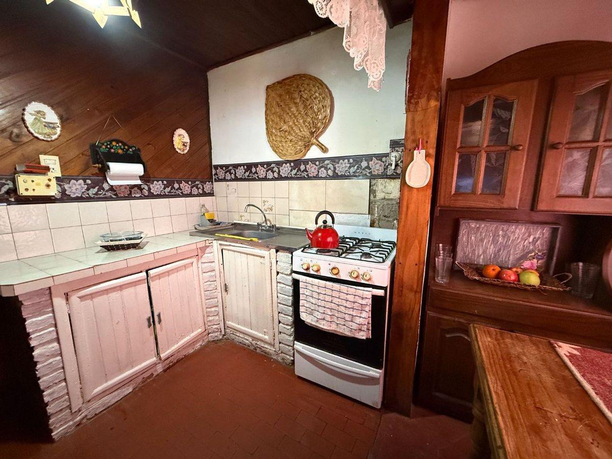 Foto de CASA EN VENTA EN PERGAMINO CON PATIO, imagen 5