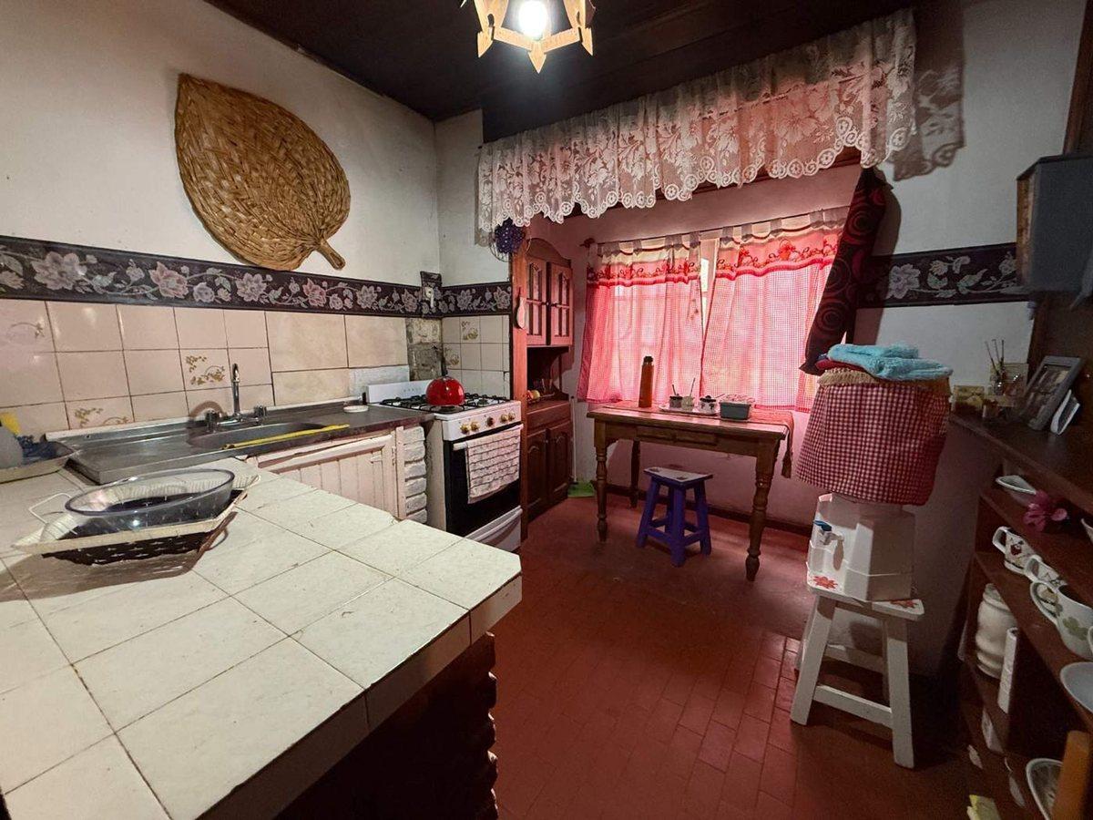 Foto de CASA EN VENTA EN PERGAMINO CON PATIO, imagen 3
