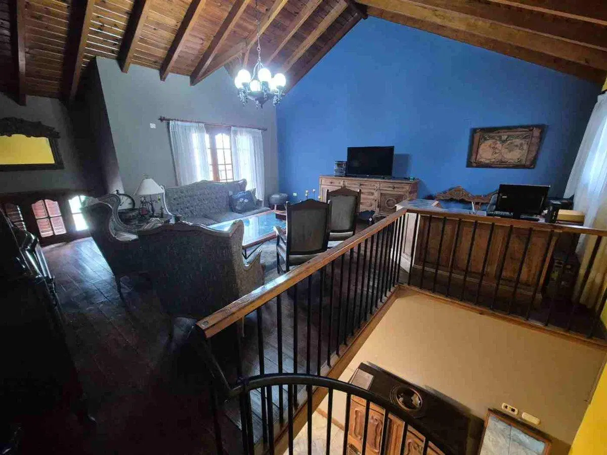 CASA EN VENTA EN CHACABUCO 4
