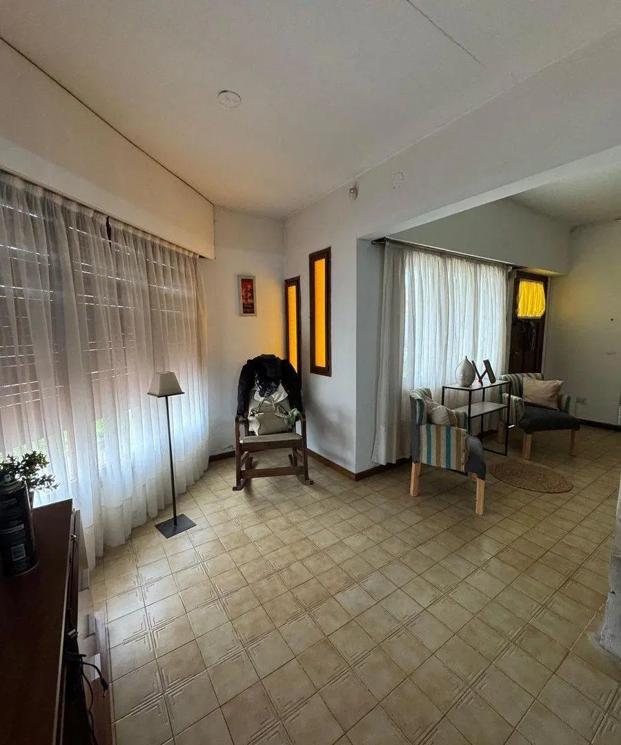 CASA EN VENTA EN PEHUAJO 5
