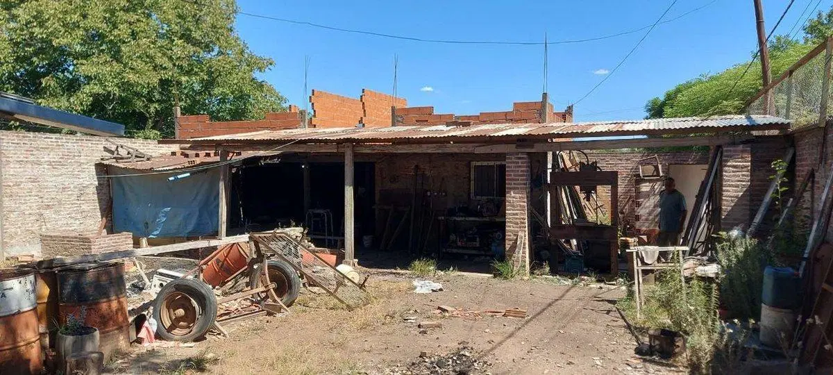 LOTE EN VENTA EN ARRECIFES 4