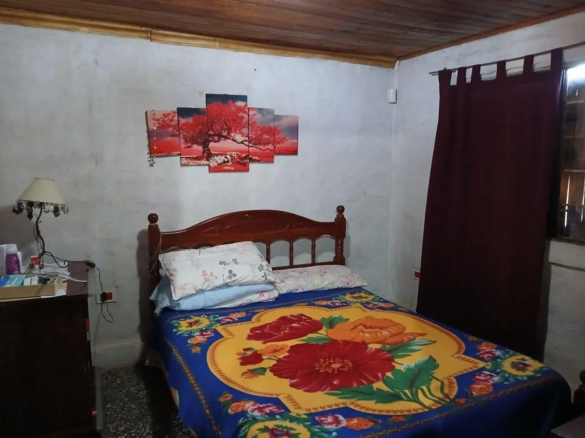 CASA EN VENTA EN PERGAMINO 1